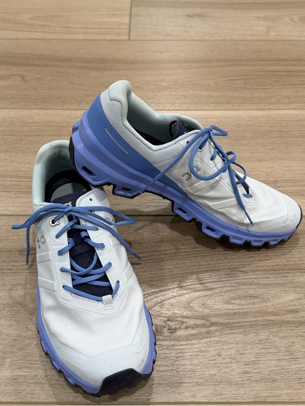 On Cloudventure Women’s 10 Arctic Marina 32.99256 Trail Running Shoes Comfort